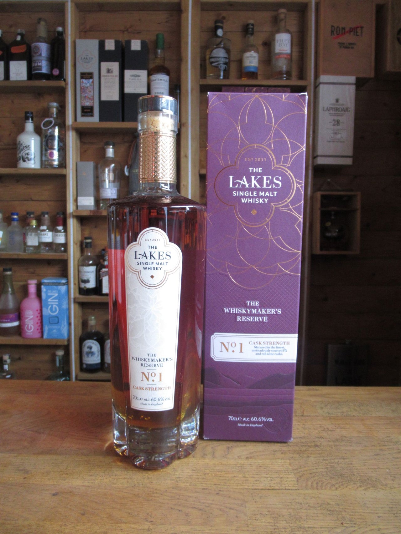The Lakes Whiskymaker's Reserve No.1 - 7 (7 x 70cl)